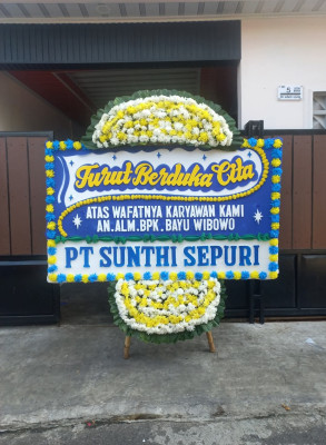 Papan Bunga Duka di Huta Barangan